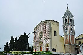 Базиліка Святого Обличчя в Манопелло (Італія).